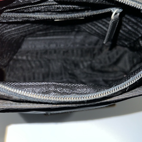 Prada Metropoli Vintage Black Nylon Tote with Auth Card EUC - Picture 15 of 17